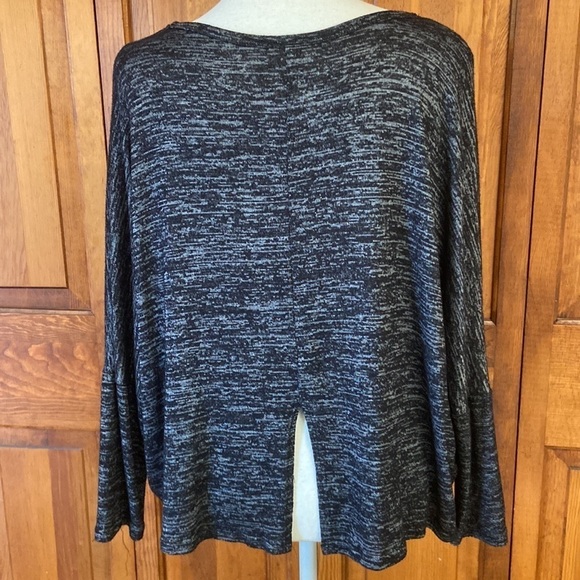 Paper Crane Dolman Crop Heathered Black Long Sleeved V-neck Sweater Boho Small - Picture 5 of 7